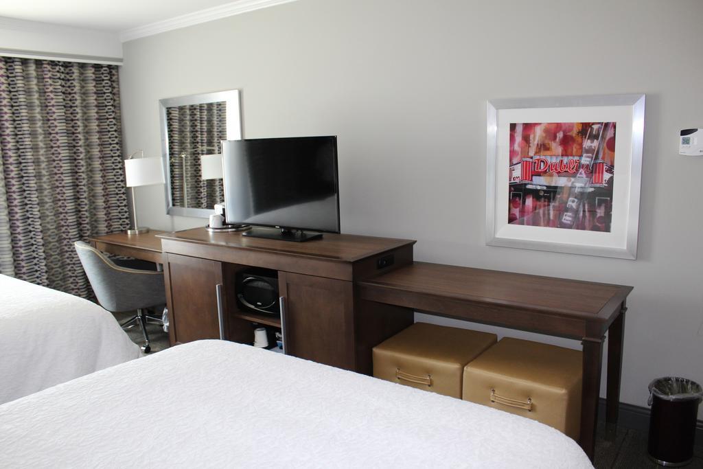 Hampton Inn & Suites Dublin Zewnętrze zdjęcie